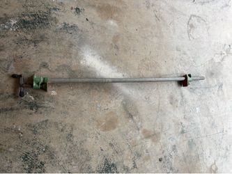 Metal pipe clamp