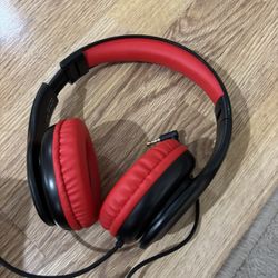 Wired Headphones