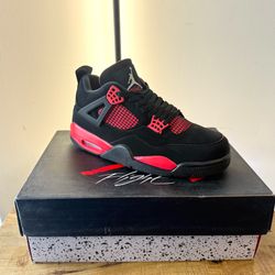 Jordan Retro 4s