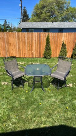 Outdoor patio set