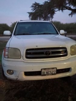 2004 Toyota Sequoia