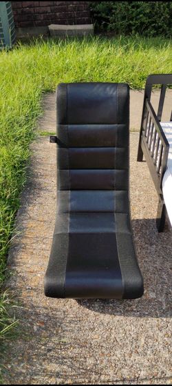 Black Floor Gaming Chair.