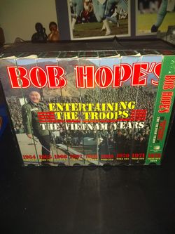 Bob Hope VHS Box Set 9 Tapes Entertaining The Troops The Vietnam Years