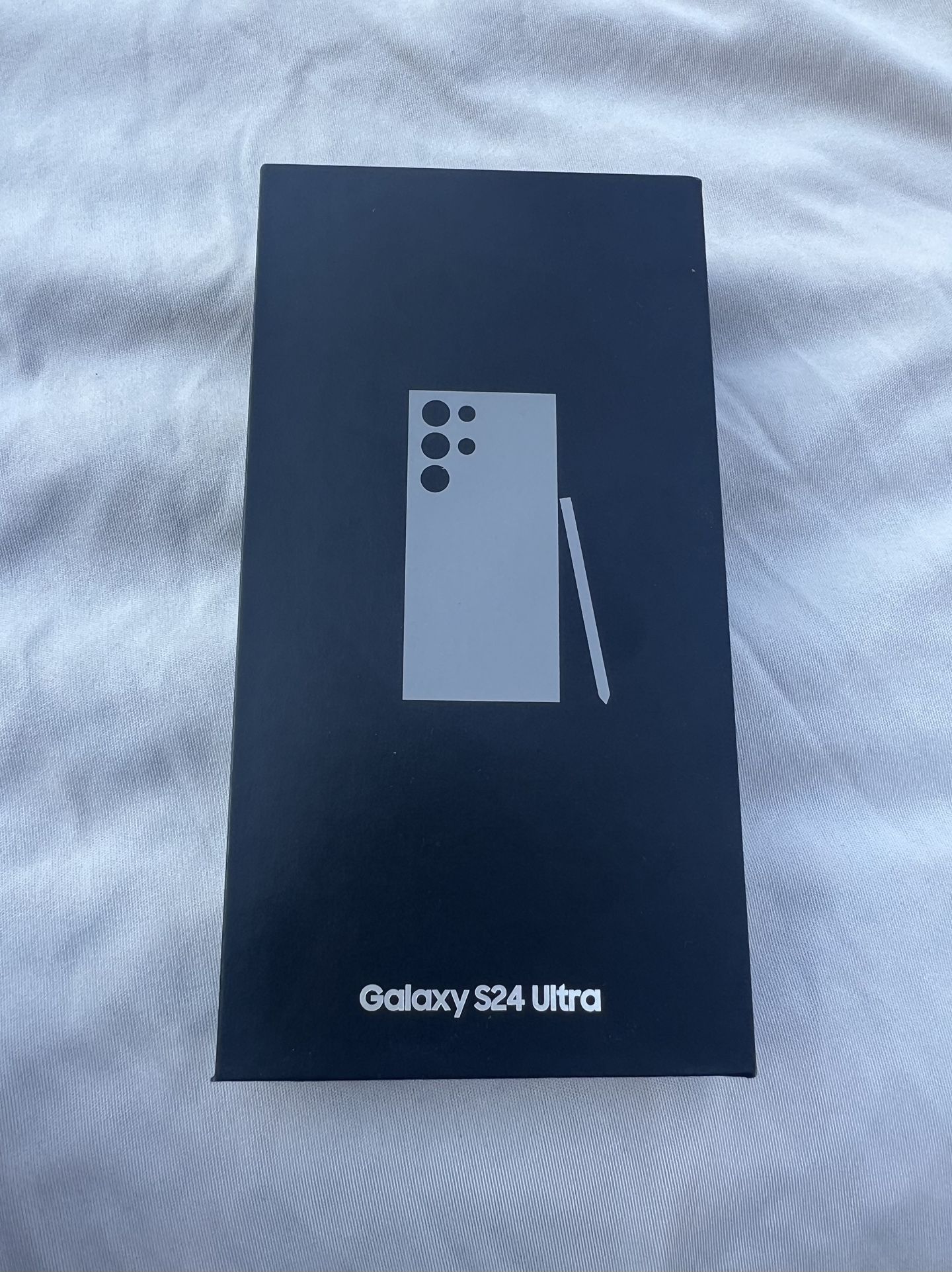 Samsung Galaxy S24 Ultra 5G - 128GB - Brand New + All Accessories