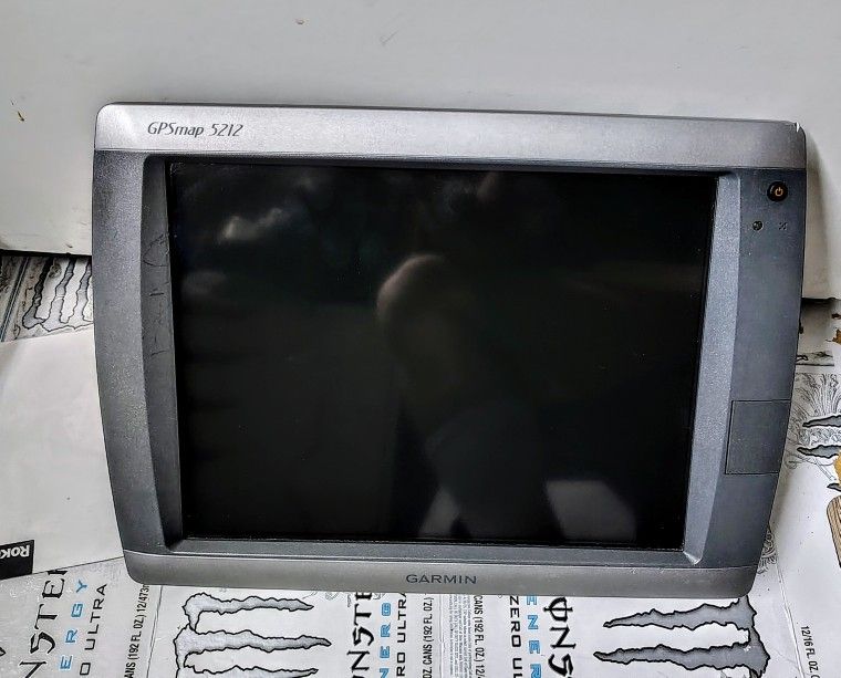 Garmin GPS Maps 5212 Marine