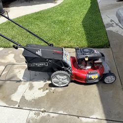 Lawnmower 