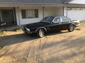 1994 Jaguar XJ-12