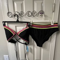 Women’s Swimsuit 
