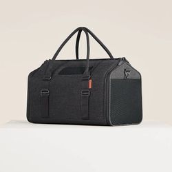 NEW Tuft & Paw Porto Cat Carrier