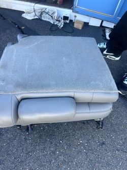 2004 Yukon seats