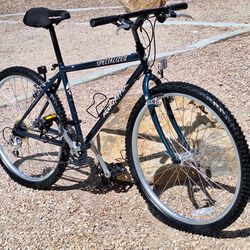 Specialized Rock Hopper Mountain Bike Size 26