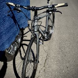 Ghost Speedline 2 - Medium - Road Bike  