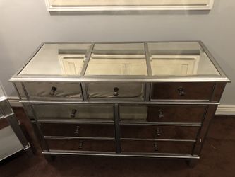 Mirrored dresser & night stand