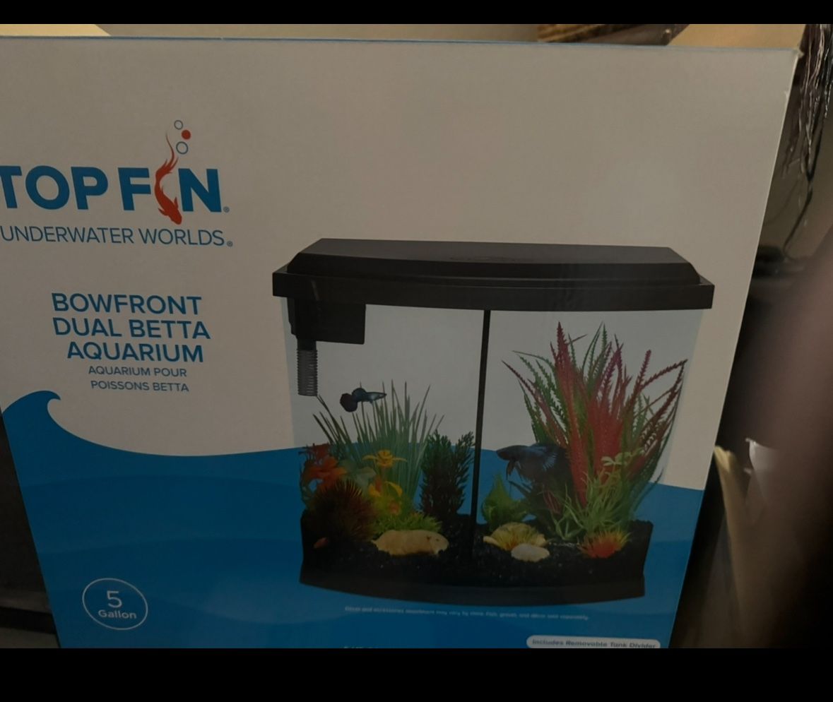5 Gallon Plastic Aquarium With Divider 