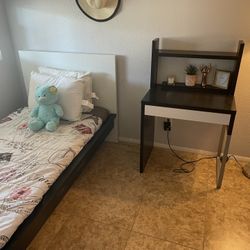 Twin Bed and Matching Desk