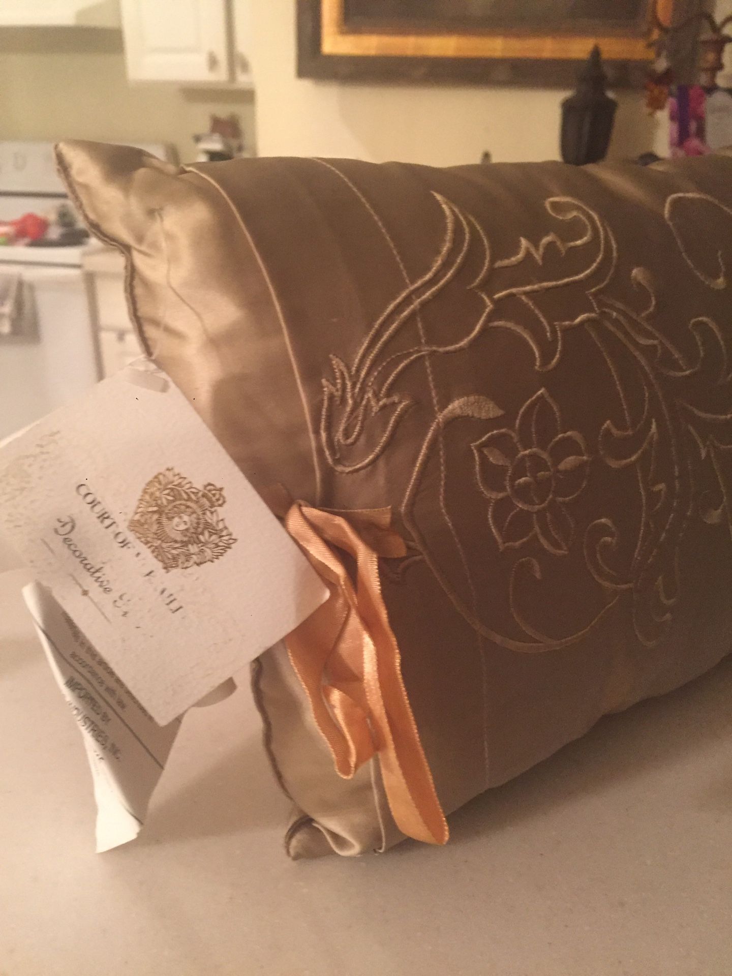 Silk pillow