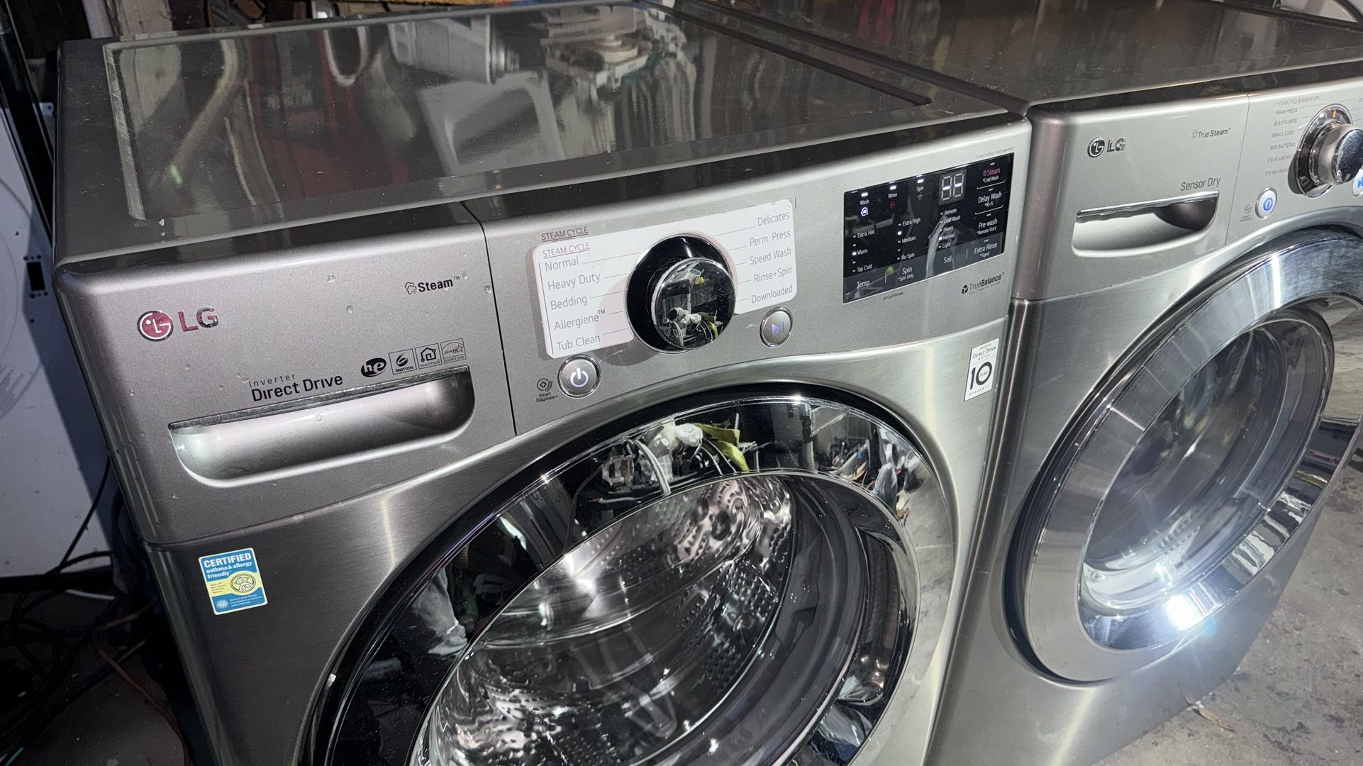 Washer And Dryer LG Front Load