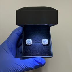 2 caret Moissanite Halo Stud Earrings 💎