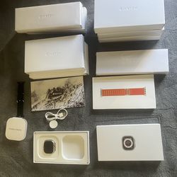Apple Watches Ultra 2 & Series 9