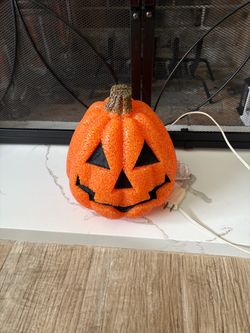 Light up pumpkin