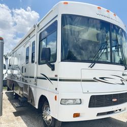 2006 Winniebago Sightseer