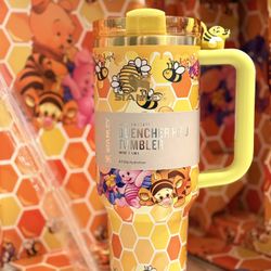 Winnie Th Pooh 🍯🐝