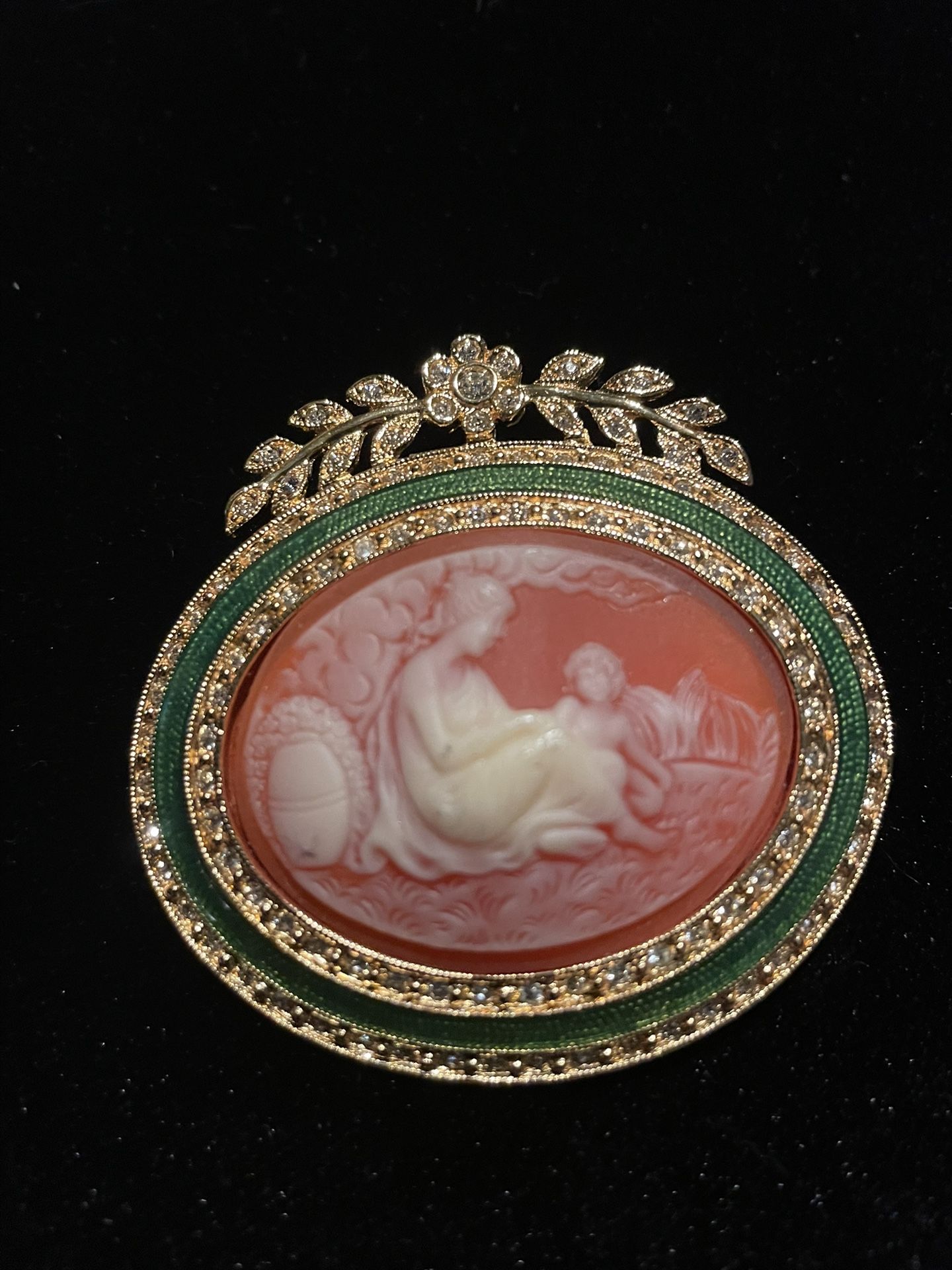Vintage Joan Rivers Brooch