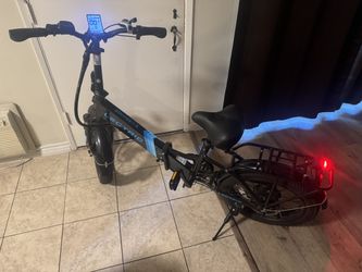 Lectric XP 3.0 Folding Ebike, Only 69 Miles, Excellent Condition