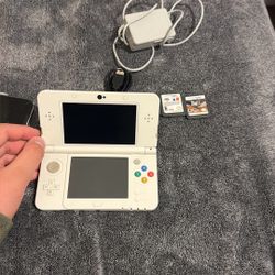 Nintendo 3ds White Mario Edition