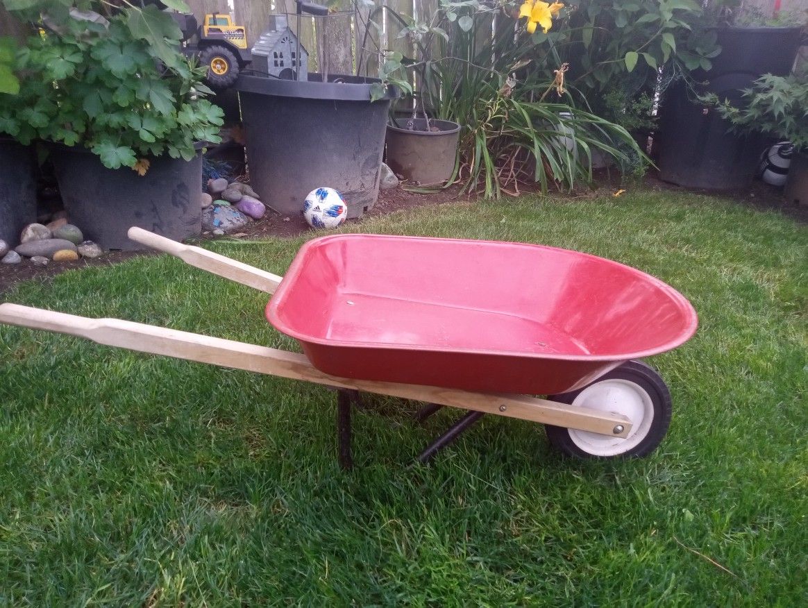 Vintage Radio Flyer Child Wheelbarrow