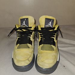 Jordan 4 Lightings (Willing To Trade)