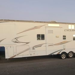 2010 Heartland Cyclone 3850
