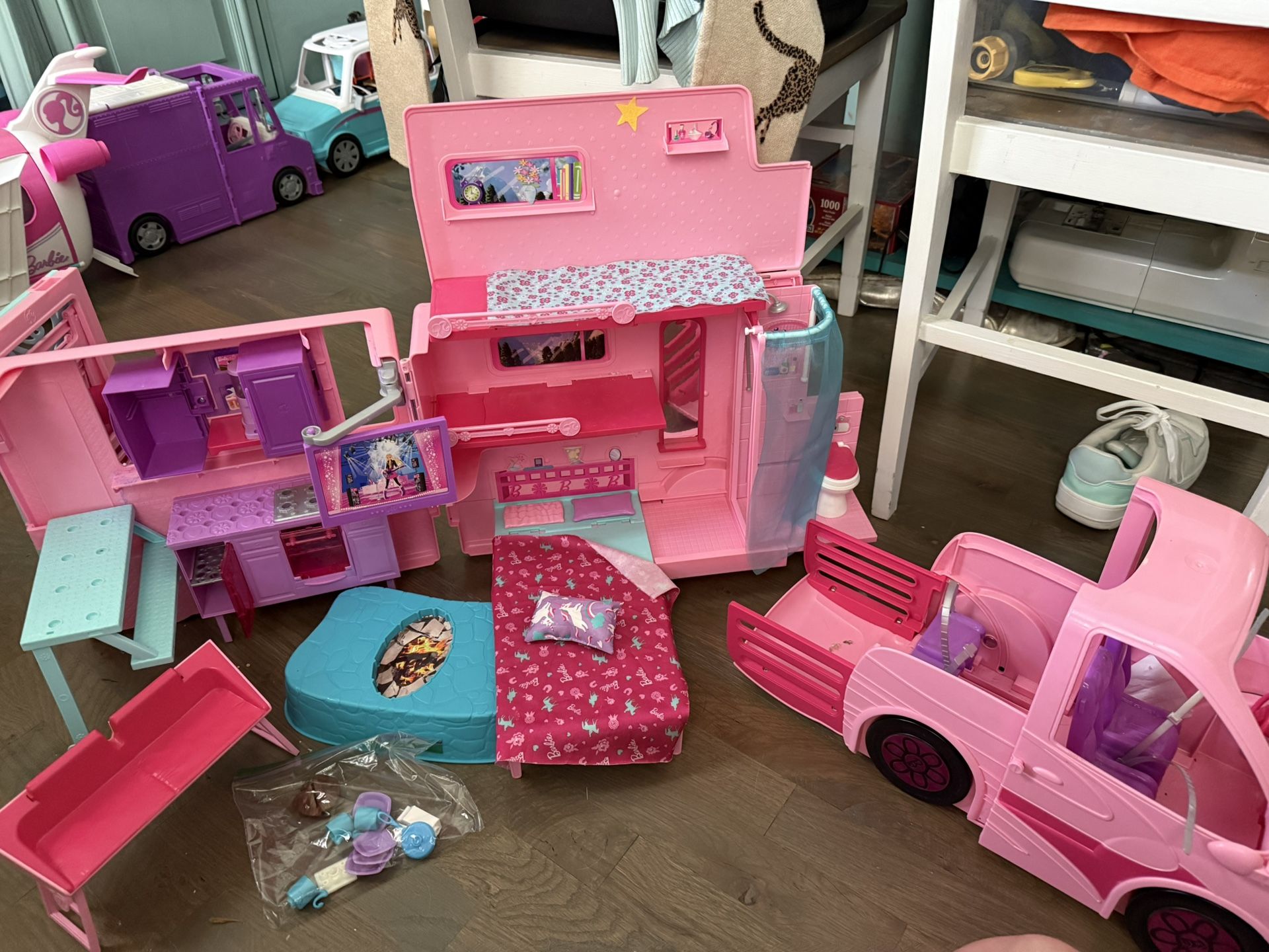 Barbie Camper