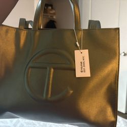 Medium Size Telfar Bag