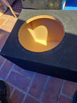 Speaker box
