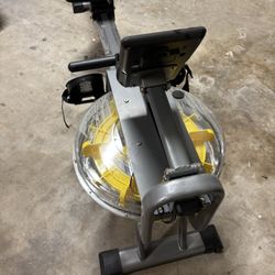 Water Rowing Machine