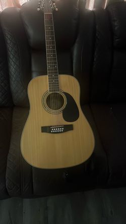 12 string guitar in good condition