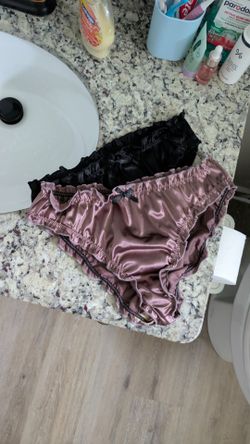 Set of silk underwear