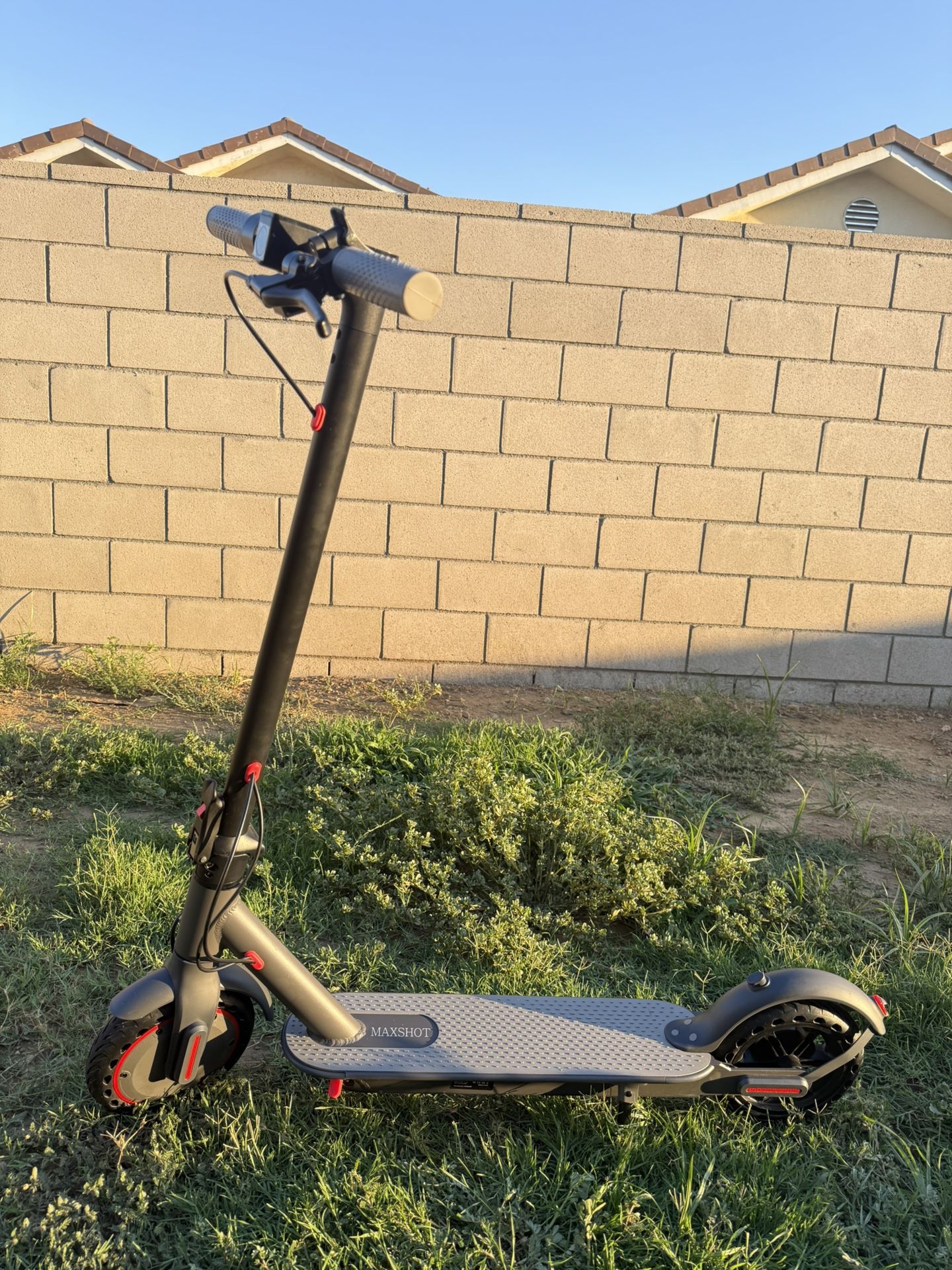 Electric scooter