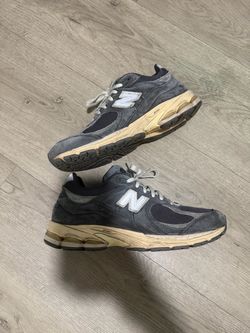 New Balance 2002R Grey Suede Sneakers size 10.5