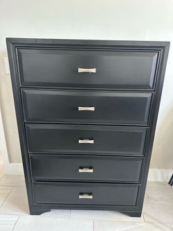 Matching 3-Piece Bedroom Set - 2 Nightstands + Large Dresser  Sources