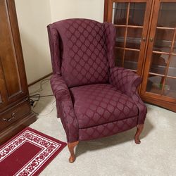 Burgundy push-back (manual) recliner arm chair