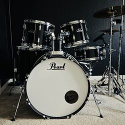 Pearl Roadshow Drum Kit 