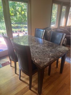 dinning table with 6 chairs