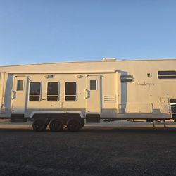 2006 Forest River Toy Hauler 39-ft