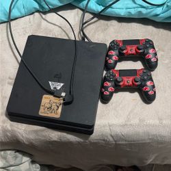 PS4 Slim 1 Terabyte 