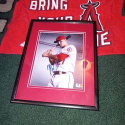Mike Trout Hologram Autographed Autographed 11x15 With Museum Glass Only 280 Better Hurry