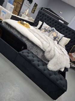 💥 Queen, King Storage Bed Frames! 👉 Furniture Sectionals, Dining Avail