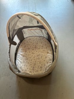 Graco Portable Baby Travel Playpen & Bassinet with Canopy