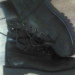 Kids Size 13 Nice Timberland Boots 
